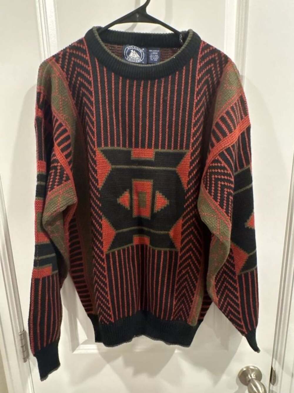Vintage Atlantic Traders Geometric Pattern Acrylic Crew Neck Sweater Large